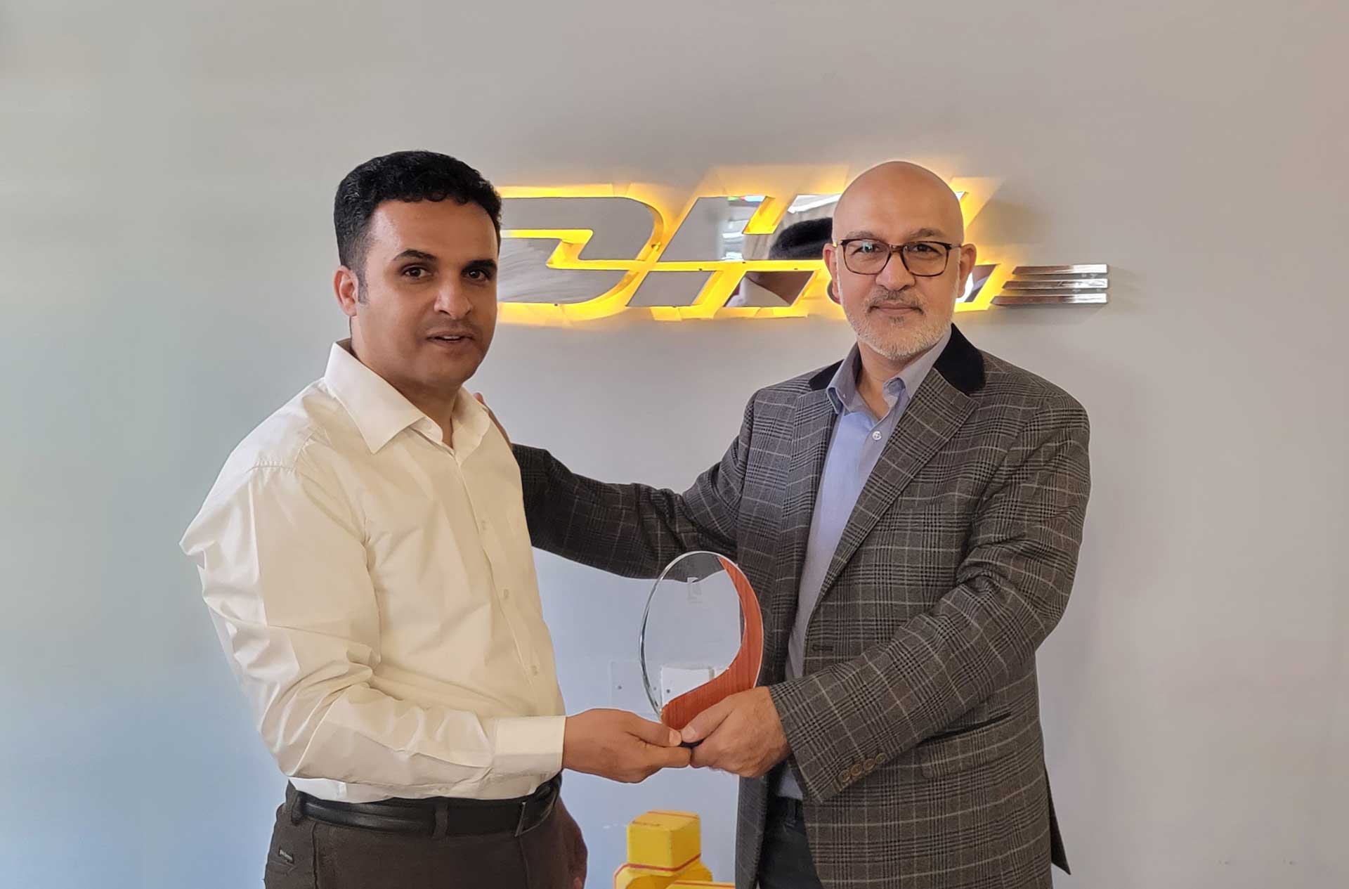 Universal Group- DHL Express – Yemen Wins IT Excellence Best Country Award